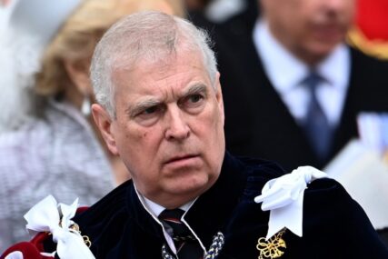 Britanska policija pretražuje imanje brata kralja Charlesa, Andrew Mountbatten-Windsor pod istragom
