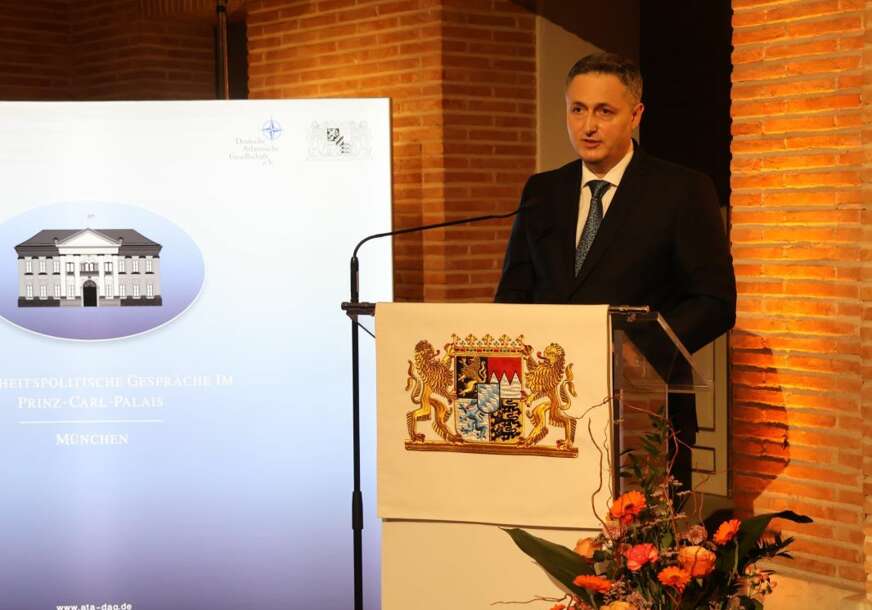 FOTO: KABINET DENISA BEĆIROVIĆA 