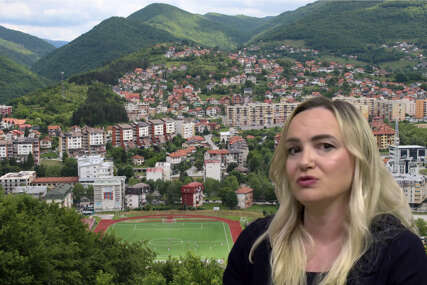 Zakazana promocija romana Fatime Išerić OSTANI I KAD RIJEČI UTIHNU