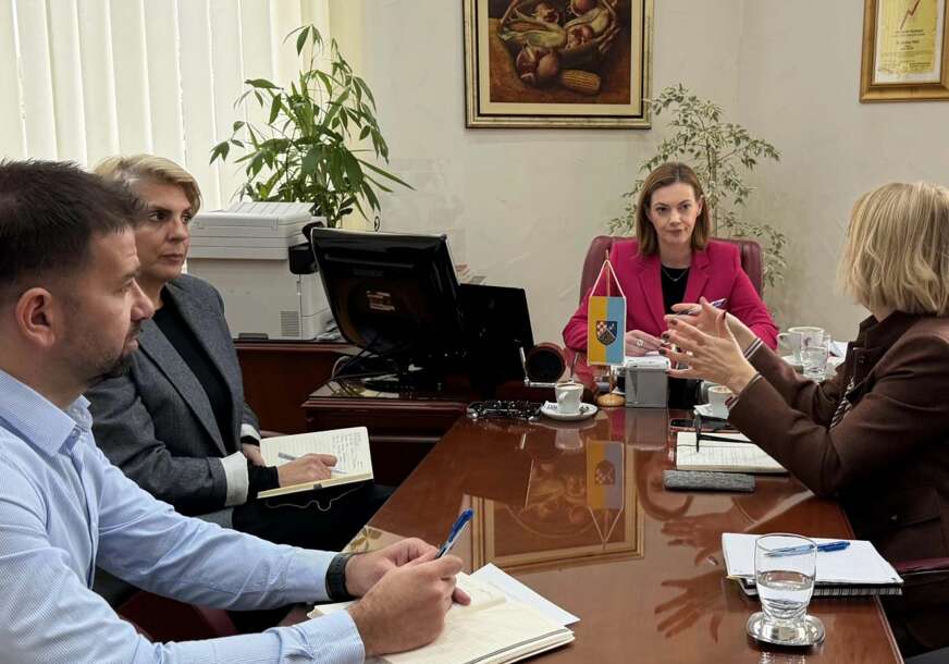 FOTO: URED VLADE FBIH ZA ODNOSE S JAVNOŠĆU