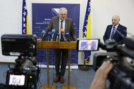 ESV traži kraj "koverti" i novi zakon o minimalnoj plati