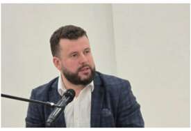 Hafiz Bašić podijelio mudru priču za razmišljanje: Kada se stave crni i crveni mravi u staklenku...