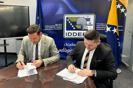 IDDEEA i Porezna uprava FBiH potpisale sporazum o integraciji sistema za udaljeno digitalno potpisivanje