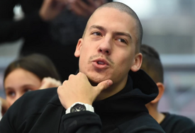Na meti kritika: Baka Prase ima milione i bavi se kockom, a živi pod kirijom