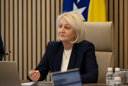 Borjana Krišto čestitala Uskrs