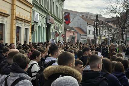 (VIDEO) U Brčkom održan mirni protest u čast Erdoana Morankića