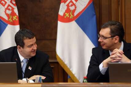 Dačić u životnoj opasnosti: Danima imao temperaturu, Vučić ga "otjerao" u bolnicu kad ga je jutros vidio
