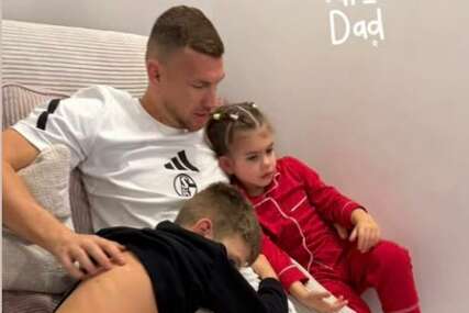 Nakon naporne utakmice Džeko odmara sa djecom: "Cijeli svijet!"