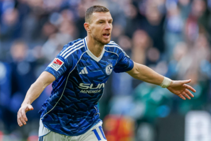 BILD: Džeko planira završiti karijeru na ljeto, ali – uz jedan uslov