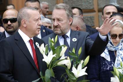 IZETBEGOVIĆ OTPUTOVAO U ISTANBUL: S Erdoganom će razgovarati o propagandno-lobističkoj ofanzivi Dodikovog režima