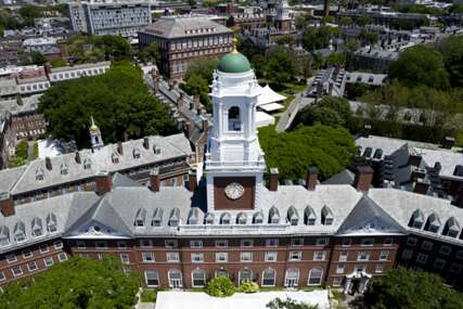 Pentagon prekida saradnju s Harvardom