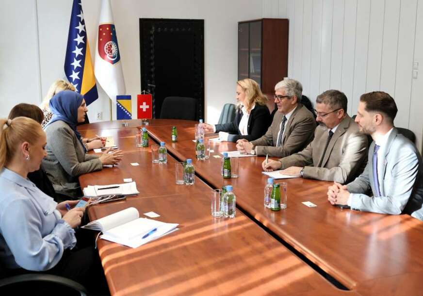 FOTO: SLUŽBA ZA PROTOKOL I PRES KS