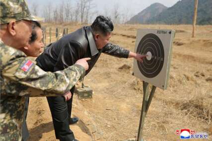 Kim Jong Un odao počast 'neuporedivoj hrabrosti' sjevernokorejskih vojnika
