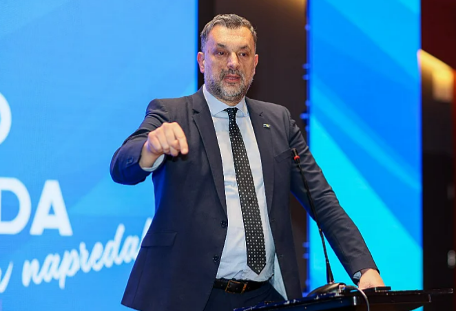 FOTO: NAROD I PRAVDA