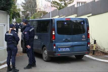 "NADAM SE DA NISAM JA BIO META" Oglasio se bivši menadžer Zdravka Čolića nakon što su se pojavile informacije da je zbog njega bačena bomba