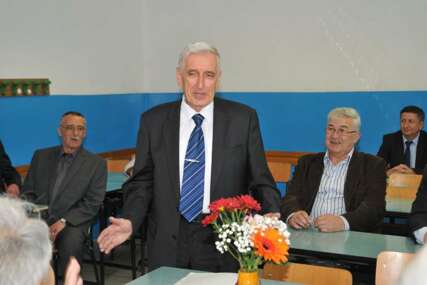 Preminuo prvi načelnik općine Goražde Smajo Baščelija
