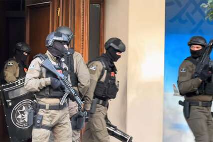 Policija napustila zgradu brata Mila Đukanovića: Pretres trajao 5 sati