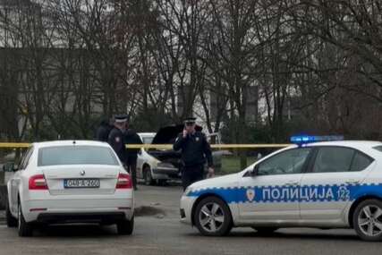 HOROR U BANJALUCI Tijelo muškarca pronađeno u automobilu FOTO, VIDEO