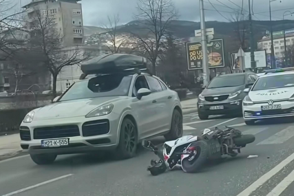 Saobraćajna nesreća na Skenderiji, motociklista zadobio povrede