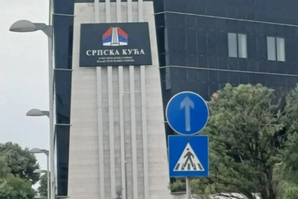 OHR: Potrebno je ukloniti naziv zgrade "Srpska kuća" u Brčko Distriktu