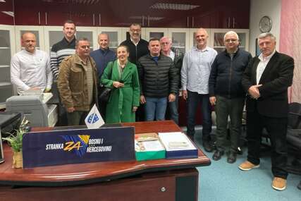 Politička preslagivanja u Tuzli: Bivši kadrovi DF-a pristupili Stranci za BiH