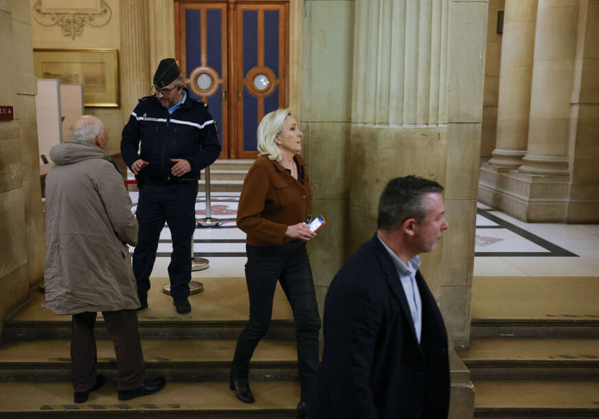 FOTO: EPA/YOAN VALAT