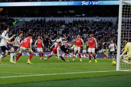 Arsenal razbio Tottenham na debiju Igora Tudora i pobjegao Cityju na plus pet