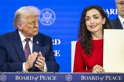 Vjosa Osmani: "Donald Trump zaslužuje sljedeću Nobelovu nagradu za mir..."