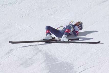 Lindsey Vonn pala i "dokrajčila" koljeno