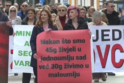 Zvižduci ispred Vlade HNK: Medicinari najavljuju i blokade saobraćajnica