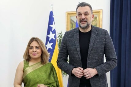 Konaković sa pomoćnicom ministra vanjskih poslova Vlade Indije Poojom Kapur