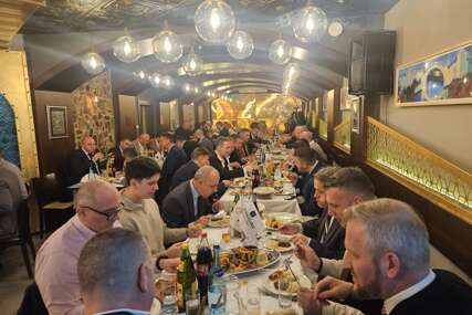 Uspješni Bosanci i Hercegovci na iftaru u Beču - Umrežavanja dijaspore s matičnom domovinom