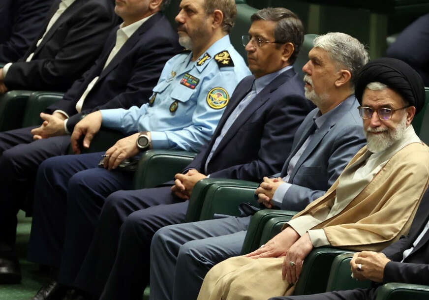 FOTO: EPA/ABEDIN TAHERKENAREH