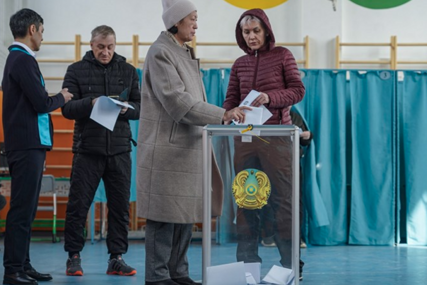 Kazahstanci na referendumu glasali za novi ustav