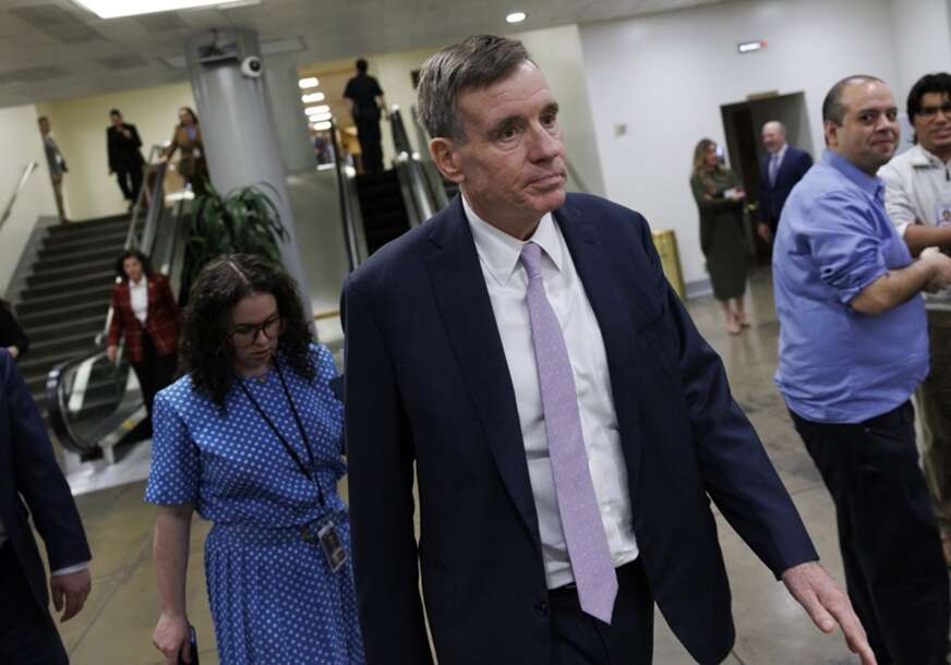 FOTO: EPA/WILL OLIVER

