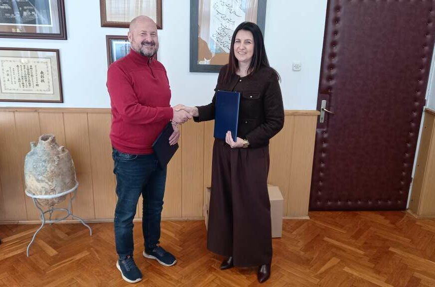 FOTO: NUBBIH
