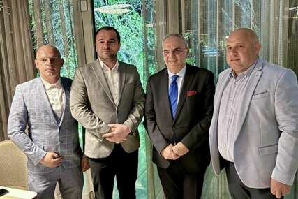 USK: Susret sa Albanskom zajednicom potvrda opredijeljenosti za dijalog i saradnju