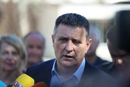 (VIDEO, FOTO) Potvrđeno da sam NEVIN: Đajić pred Narodnom skupštinom RS o PRESUDI Okružnog suda u Banjaluci