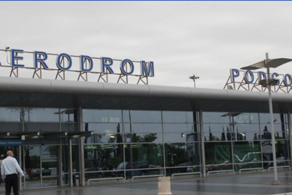 Na aerodrom u Podgorici sletio prvi avion s građanima evakuisanim s Bliskog istoka