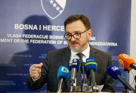 Hasičević iznio brojke o neradnoj nedjelji i poručio Zahiragiću: "To je bahato ponašanje"