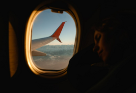 Jeste li primijetili malu rupicu na prozoru aviona? Evo čemu zapravo služi