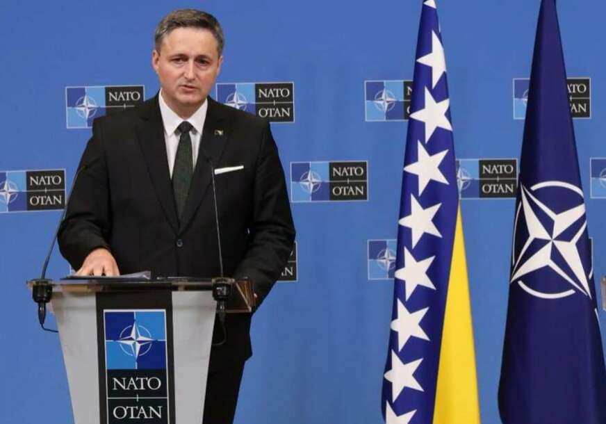 FOTO: KABINET PREDSJEDAVAJUĆEG PREDSJEDNIŠTVA BIH DENISA BEĆIROVIĆA
