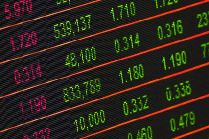 Strah od inflacije srušio azijska tržišta: Nafta i dolar snažno porasli