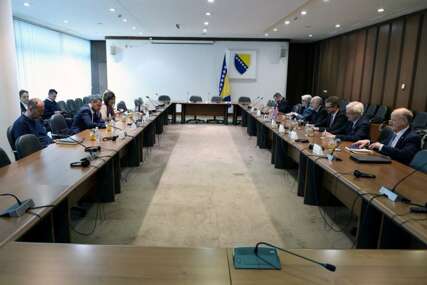 Ćudić i Magazinović razgovarali sa delegacijom Parlamenta Velike Britanije u IPU