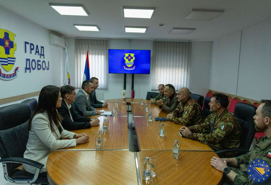 FOTO: EUFOR