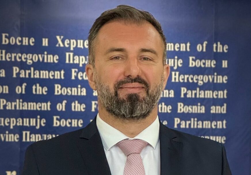 FOTO: USTUPLJENA FOTOGRAFIJA / VLADA FBIH