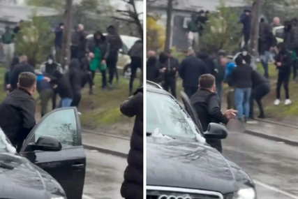 Incident na izborima u Srbiji, muškarac s pištoljem krenuo prema sukobljenoj masi