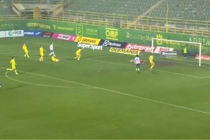 (VIDEO) Još jedan fantastičan pogodak bh. reprezentativca za bijeg sa dna tabele