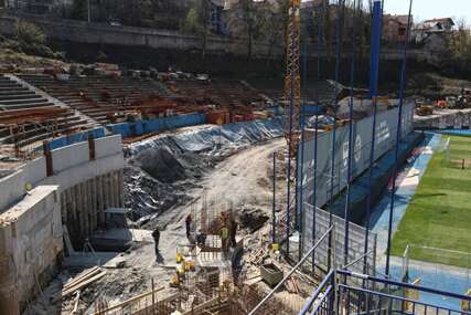 VIDEO Izgradnja južne tribine stadiona Grbavica u punom zamahu, Magoda, Karić i Uk prezadovoljni radovima