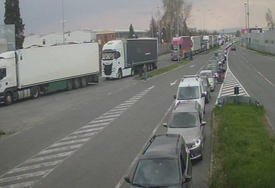 Vozače iz BiH vraćaju s granice s Hrvatskom: U ponedjeljak kreće blokada prema EU